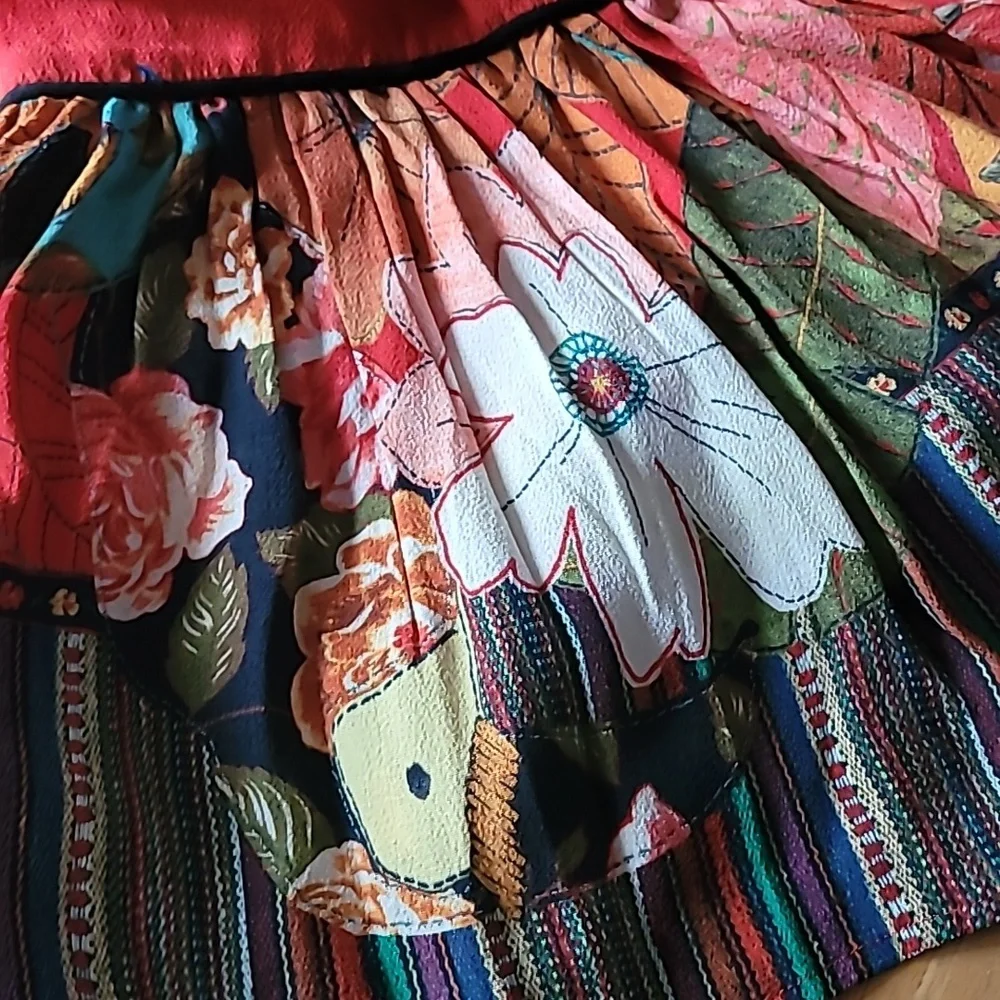 Farm Rio Dress Bordado Flores Dress - Picture 15 of 16